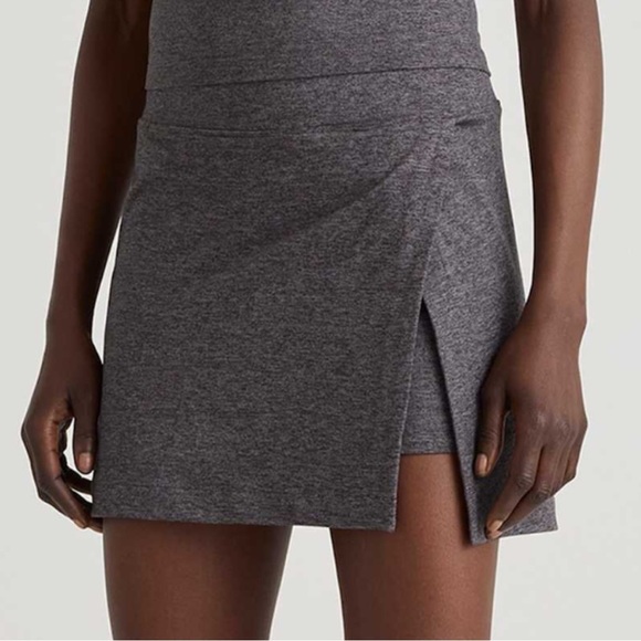 Quince Ultra Side slit skort Heather navy blue size small - Picture 6 of 6